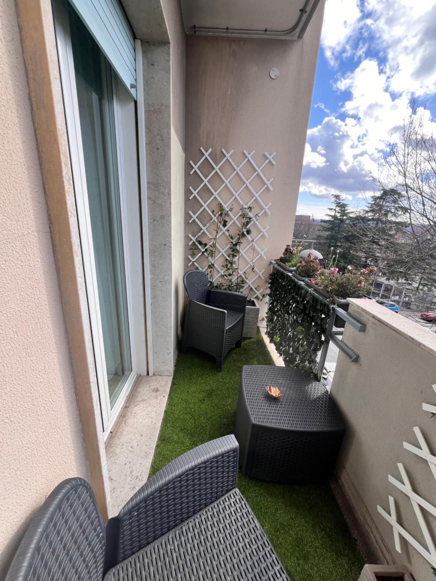 Residence Locchi Триест Экстерьер фото