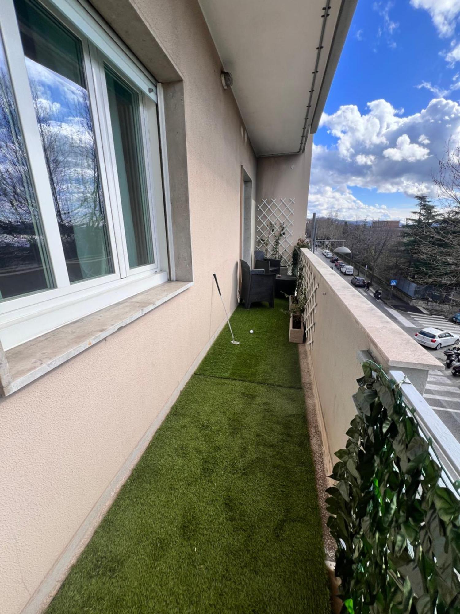 Residence Locchi Триест Экстерьер фото